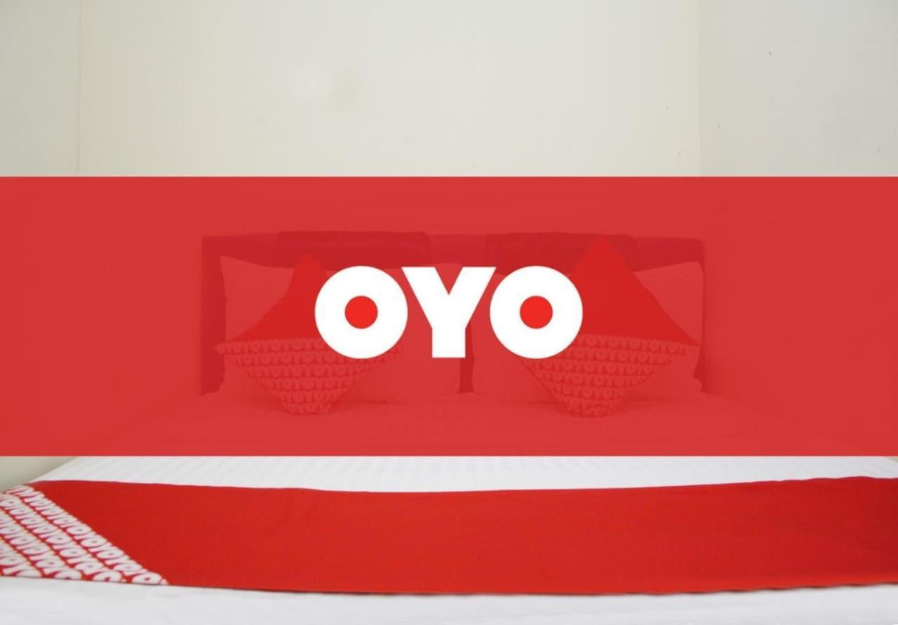 Oyo Life 1708 Hotel Budi Famili 1 Syariah Tjiamis Exterior foto